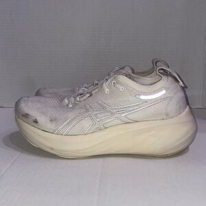 ASICS Gel Nimbus 26 Running Shoes - White/Off White - Wmns Sz 8.5